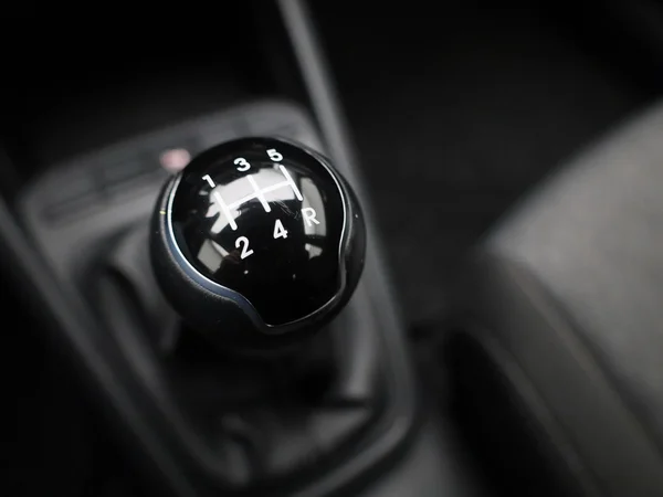 Kia Stonic (2022) — foto 13 van 37