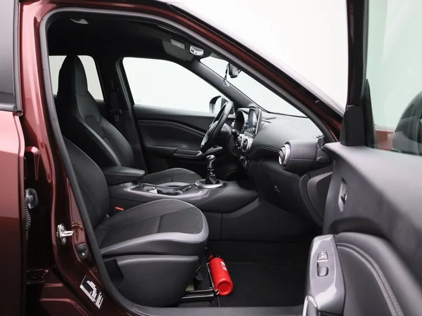 Nissan Juke (2023) — foto 30 van 42
