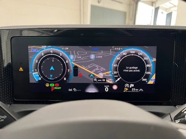 VOLKSWAGEN Tiguan (2024) — foto 19 van 20