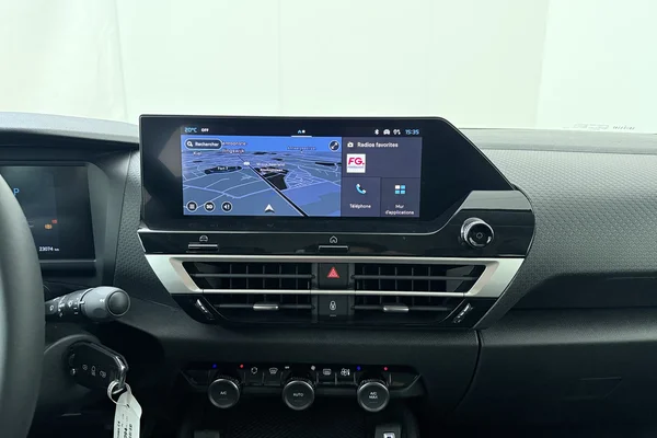 Citroen C4 (2025) — foto 3 van 19