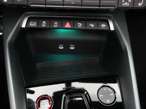 Audi RS3 (2025) — foto 25 van 31