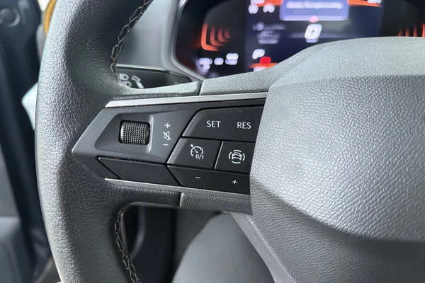 Seat Arona (2025) — foto 6 van 19