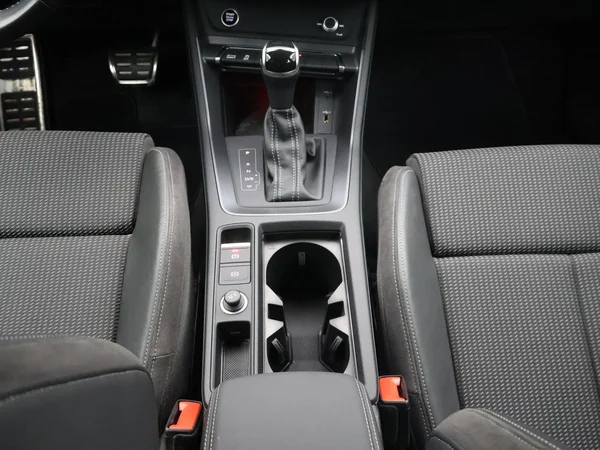 Audi Q3 (2020) — foto 8 van 25