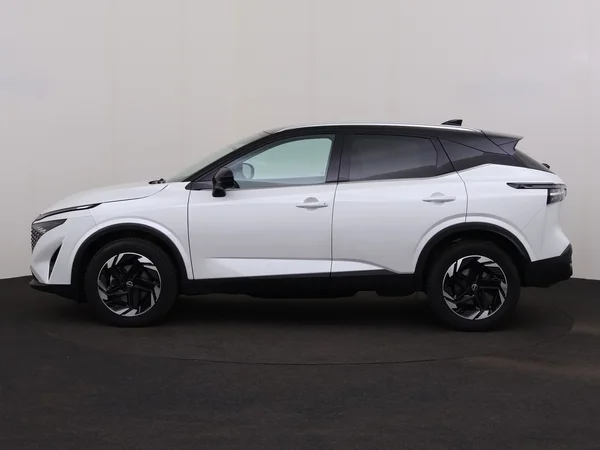 NISSAN Qashqai (2025) — foto 12 van 30