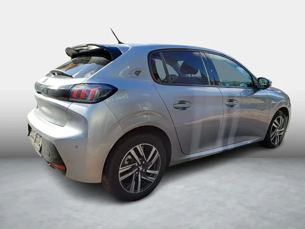 Peugeot 208 (2021) — foto 11 van 16