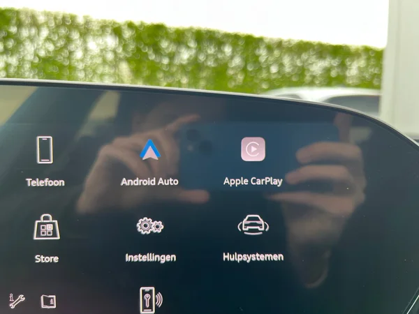 AUDI A5 e-hybrid (PHEV) (2025) — foto 22 van 24
