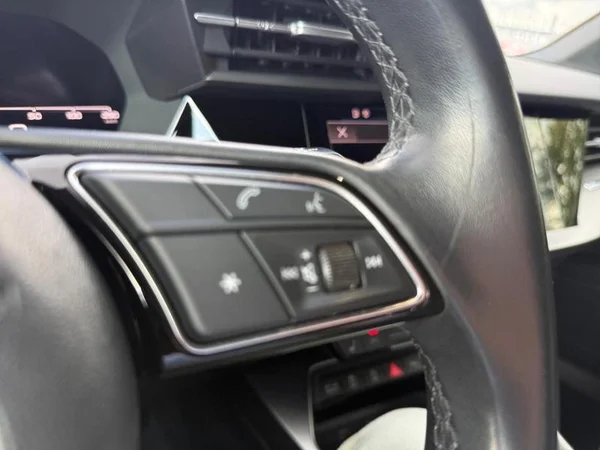 AUDI A3 Sportback Dsl (2021) — foto 6 van 31