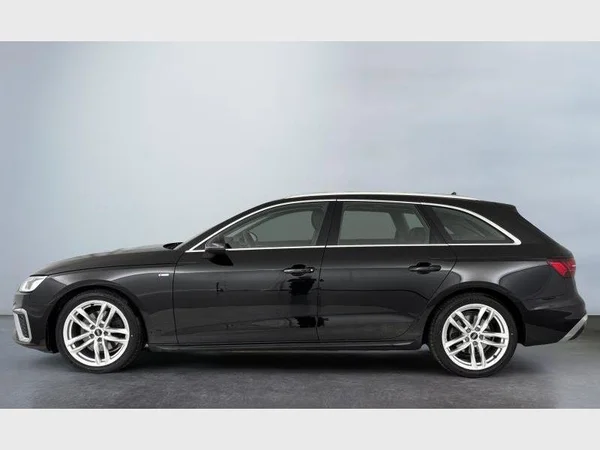 Audi A4 Avant (2021) — foto 10 van 15