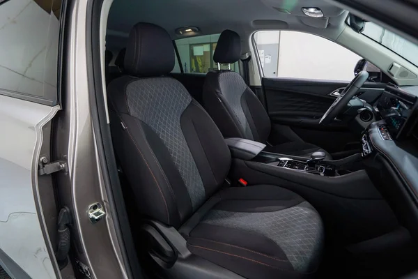 MG HS PHEV (2025) — foto 7 van 38