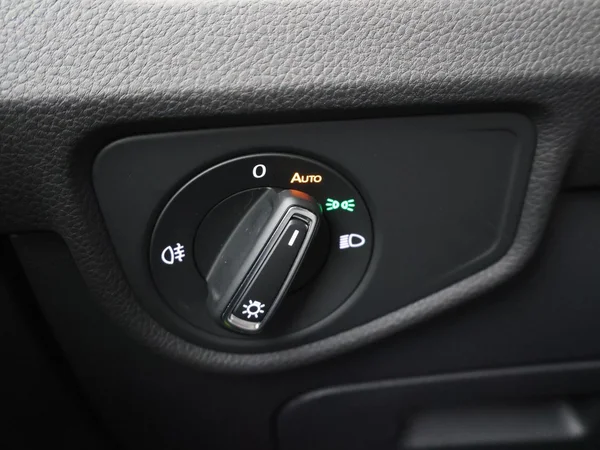 VOLKSWAGEN Touran (2025) — foto 5 van 29