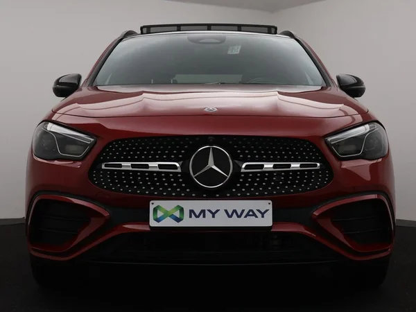 MERCEDES-BENZ GLA (H247) (2025) — foto 25 van 30