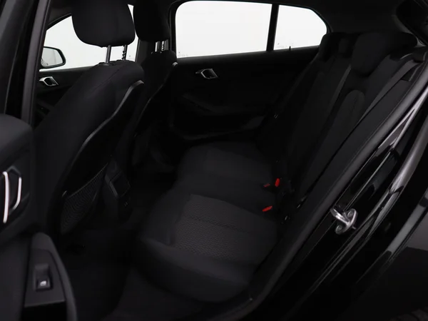 BMW 116 (2023) — foto 5 van 27