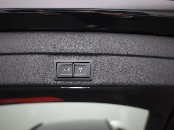 AUDI A5 Avant e-hybrid (PHEV) (2026) — foto 11 van 21