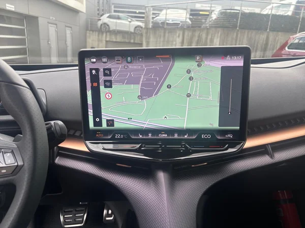 CUPRA Tavascan (2026) — foto 5 van 24