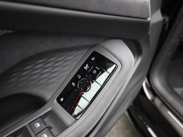 AUDI A5 Avant e-hybrid (PHEV) (2026) — foto 8 van 21