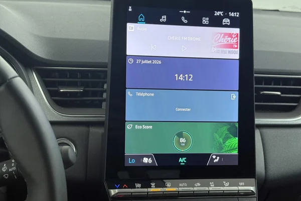 Renault Captur (2025) — foto 2 van 29