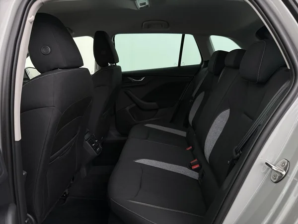 SKODA Scala (2025) — foto 2 van 18