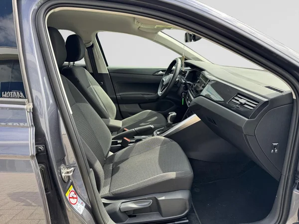 VOLKSWAGEN Polo (2025) — foto 3 van 24