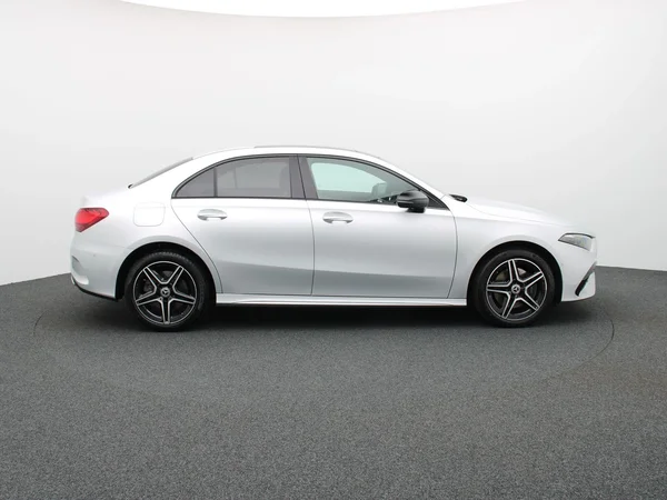 Mercedes-Benz A-Klasse (2023) — foto 21 van 24