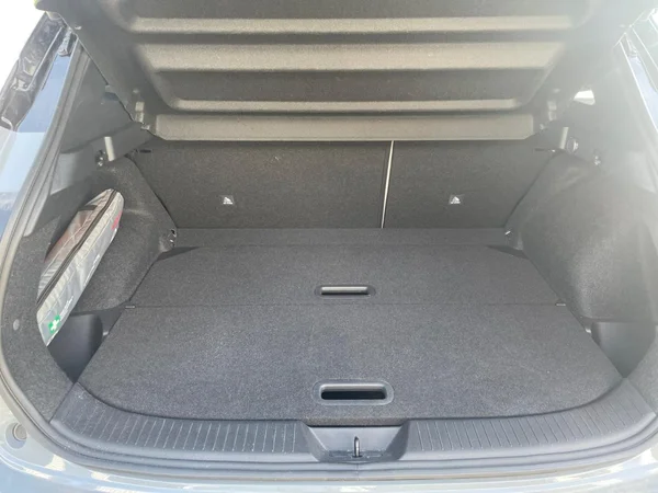 NISSAN Qashqai (2023) — foto 7 van 19