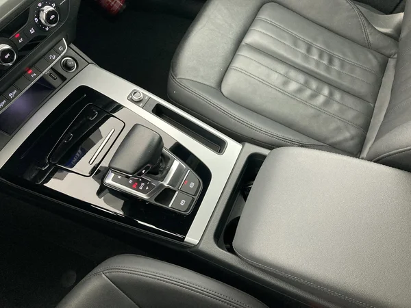 AUDI Q5 (2022) — foto 22 van 36