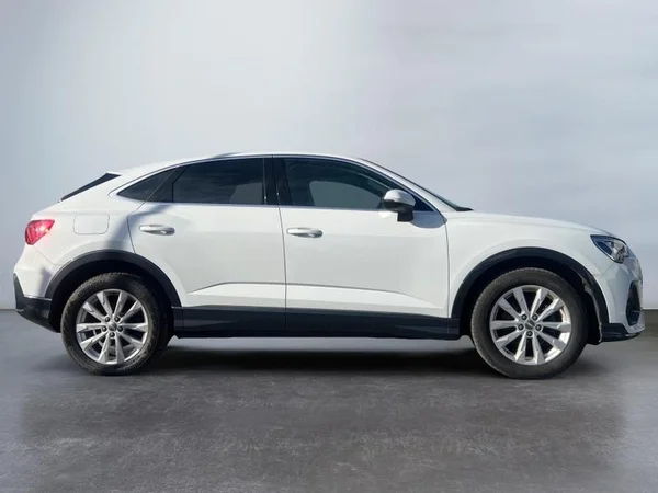 AUDI Q3 Sportback Dsl (2020) — foto 27 van 31