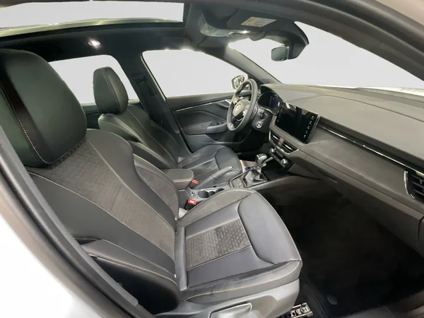 SKODA Kamiq (2025) — foto 22 van 24
