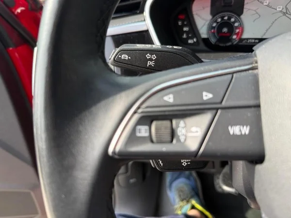 AUDI Q3 Sportback (2022) — foto 8 van 27