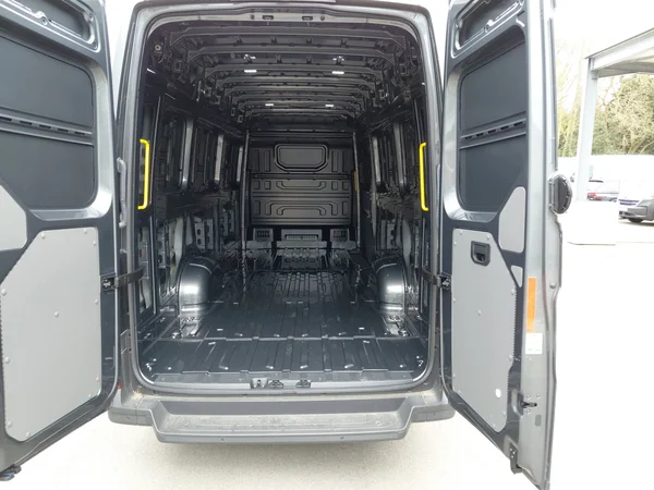 VOLKSWAGEN Crafter 35 Fou Llwb Hr (2026) — foto 23 van 24