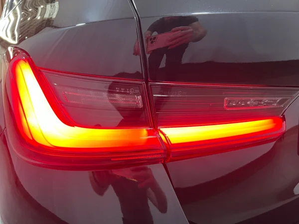 BMW 320 (2023) — foto 28 van 29
