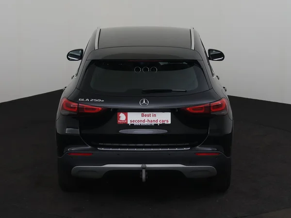 MERCEDES GLA 250 (2021) — foto 29 van 32