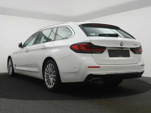 BMW 5 Reeks (2020) — foto 26 van 28