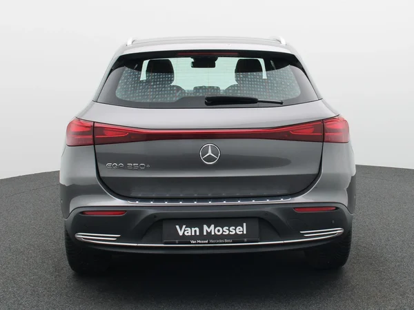 Mercedes-Benz EQA (2025) — foto 22 van 26