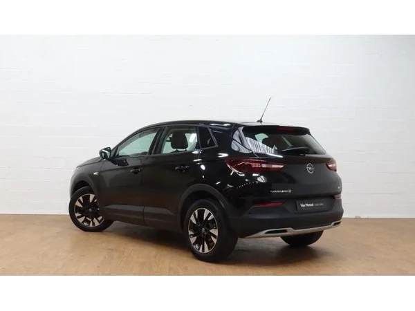 Opel Grandland X (2021) — foto 17 van 21