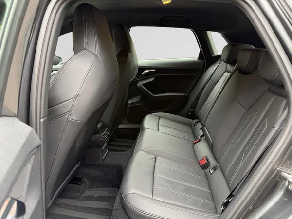 AUDI A3 Sportback Dsl (2023) — foto 14 van 17