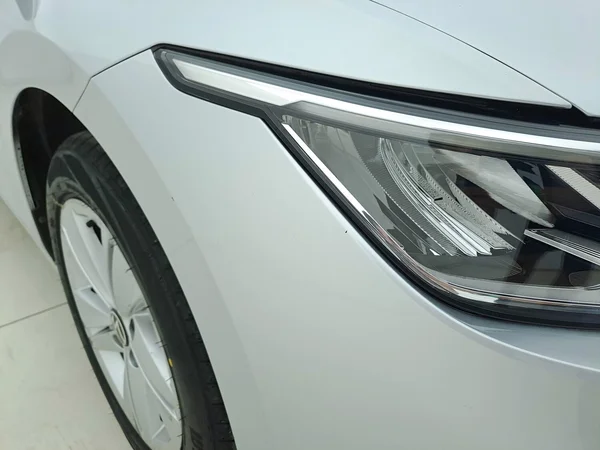 Volkswagen Golf VIII SW (2024) — foto 16 van 27