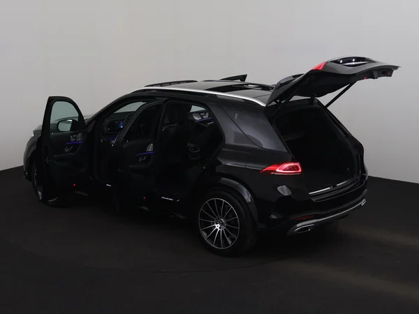 MERCEDES GLE 350 (2021) — foto 33 van 34