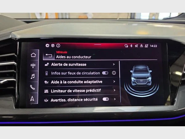 Audi Q4 Sportback e-tron (2023) — foto 18 van 35