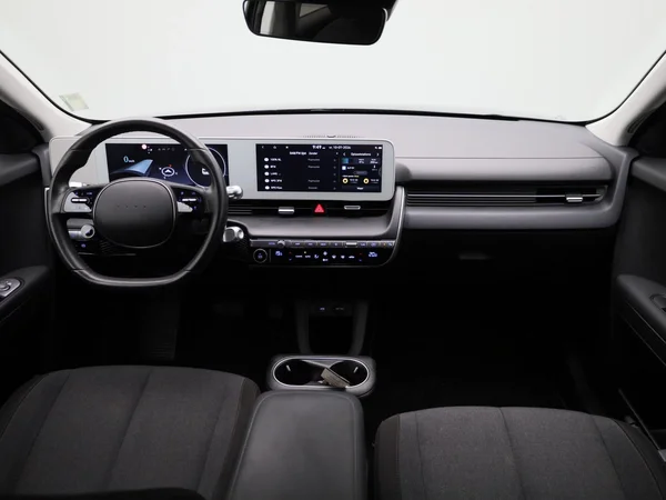 Hyundai IONIQ 5 (2023) — foto 26 van 39