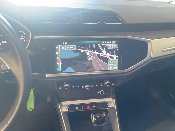 AUDI Q3 (2022) — foto 5 van 19