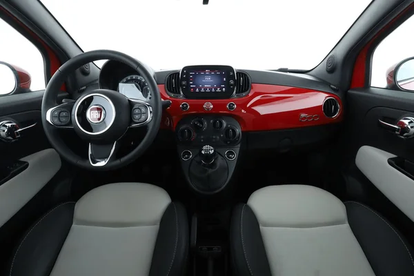 Fiat 500 (2022) — foto 3 van 16