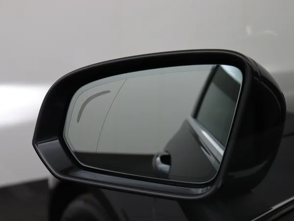 VOLVO V60 (2023) — foto 21 van 35