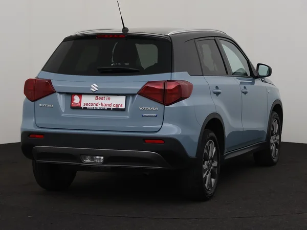 SUZUKI Vitara (2023) — foto 21 van 27