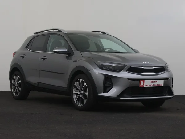 KIA Stonic (2024) — foto 21 van 26