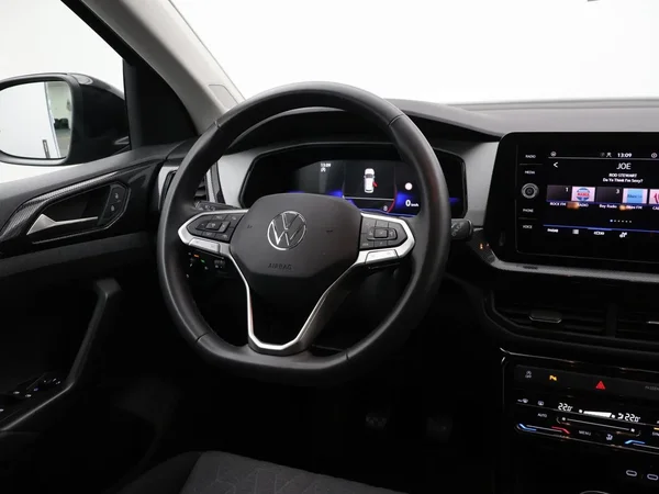 Volkswagen T-Cross (2025) — foto 3 van 29