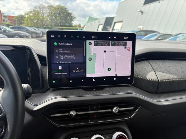 SKODA Kodiaq (2024) — foto 3 van 24