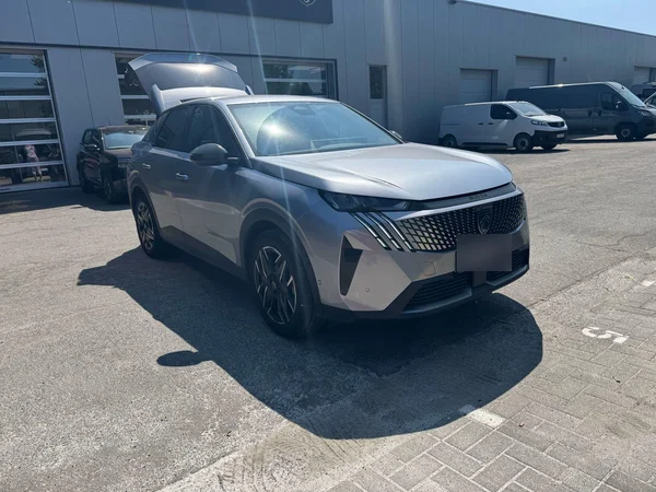 Peugeot 3008 (2025) — foto 10 van 17