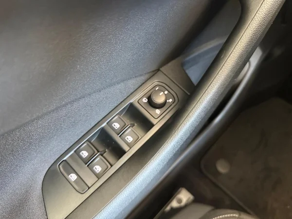 SKODA Kamiq (2026) — foto 8 van 20