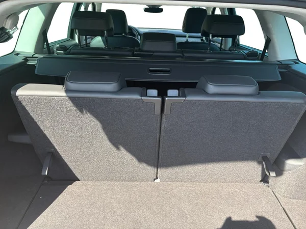 SKODA Kodiaq (2024) — foto 13 van 23