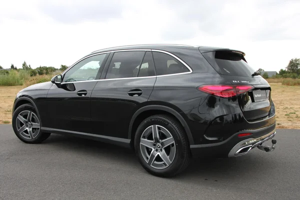 Mercedes-Benz GLC (2025) — foto 2 van 43